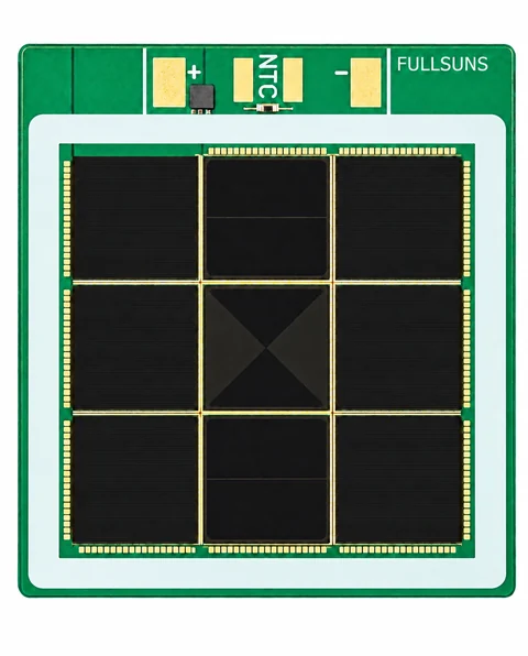 100 W wavelength-specific LPC assembly